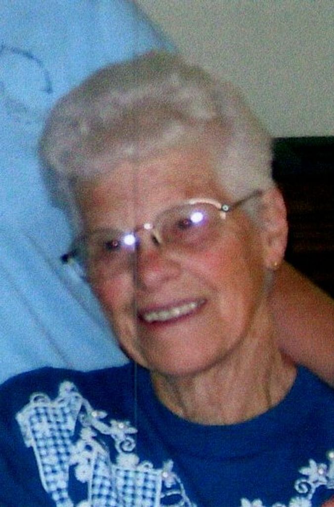 Evelyn Ione (Petersen) Anderson Profile Photo