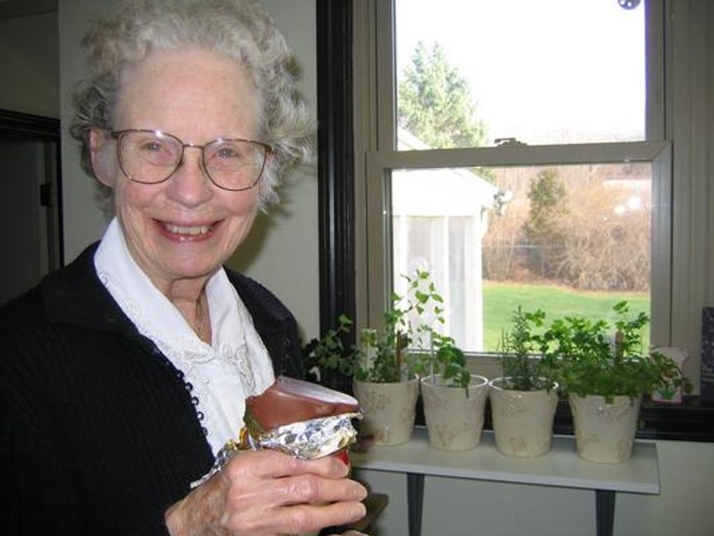 Queenie Lu Mracek Profile Photo
