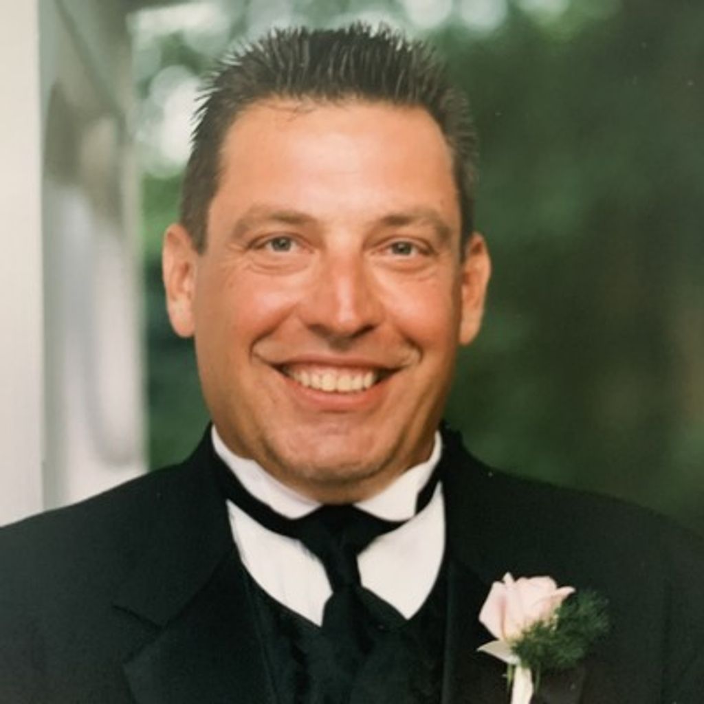 Algis Kapeskas Profile Photo