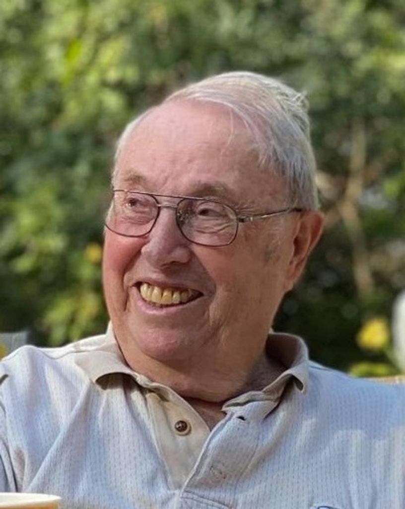 Milton Harold Hollinger Profile Photo