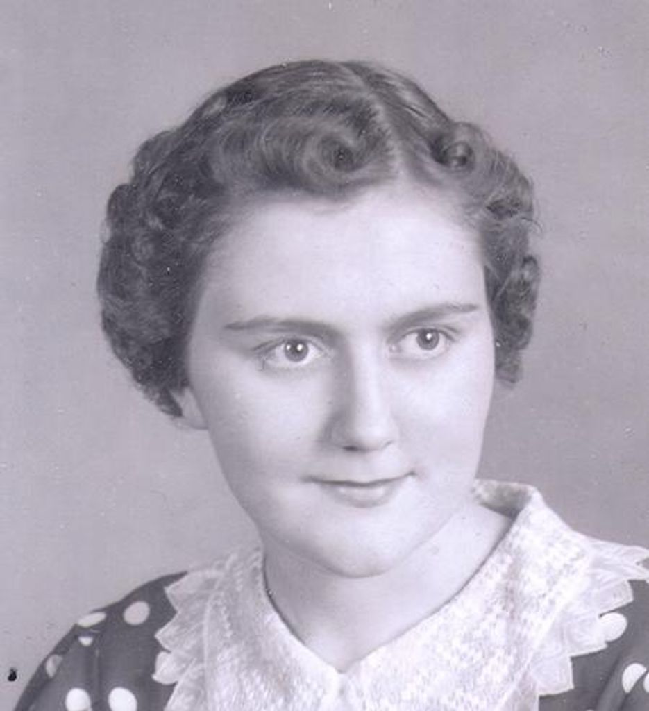 Rita M. Chapelle (Van Domelen)