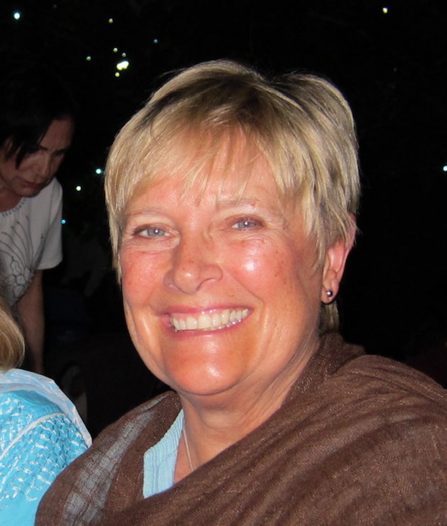 Joyann Wohlbruck Becher