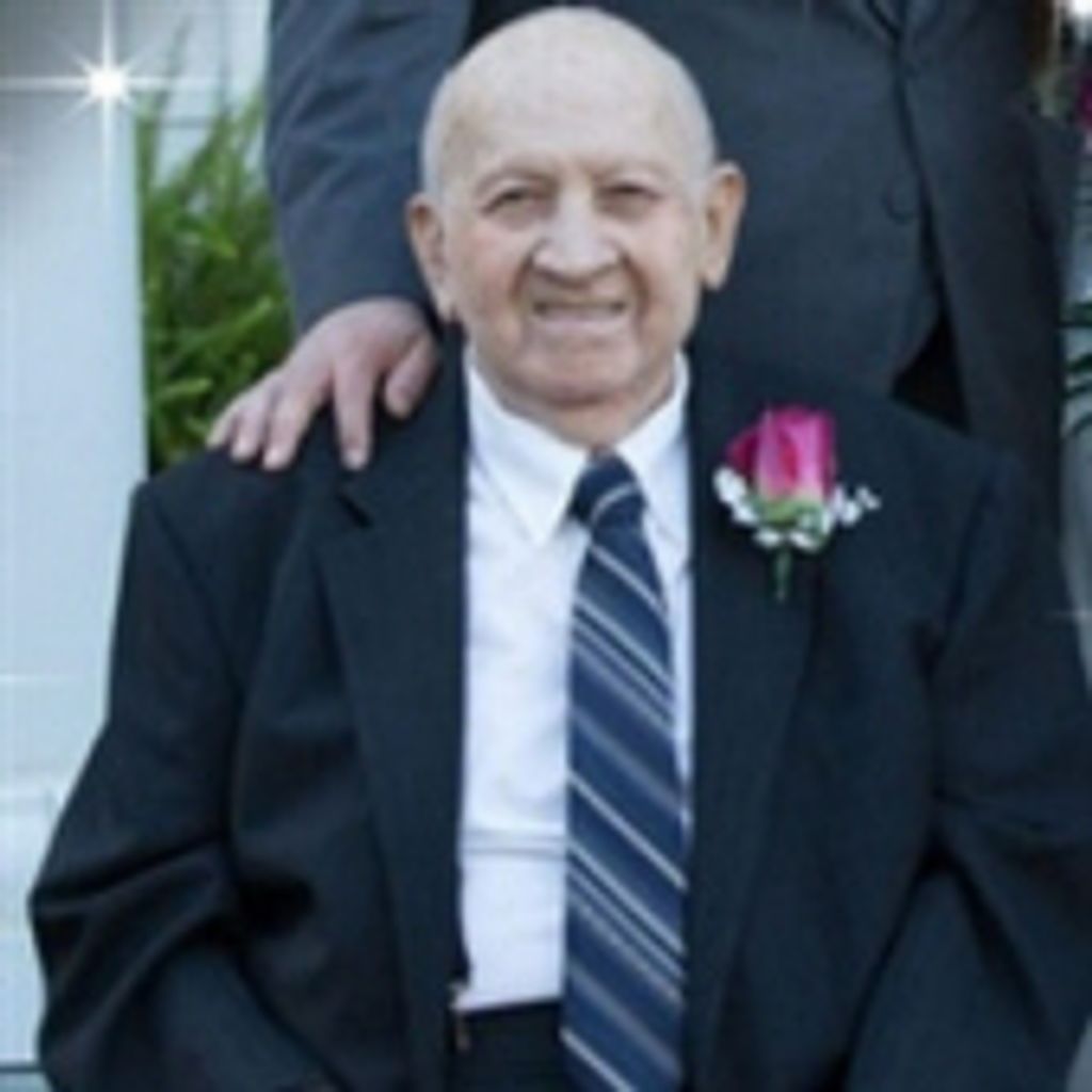 Bobby Holmes