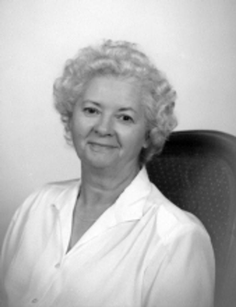 Mary E Szuch