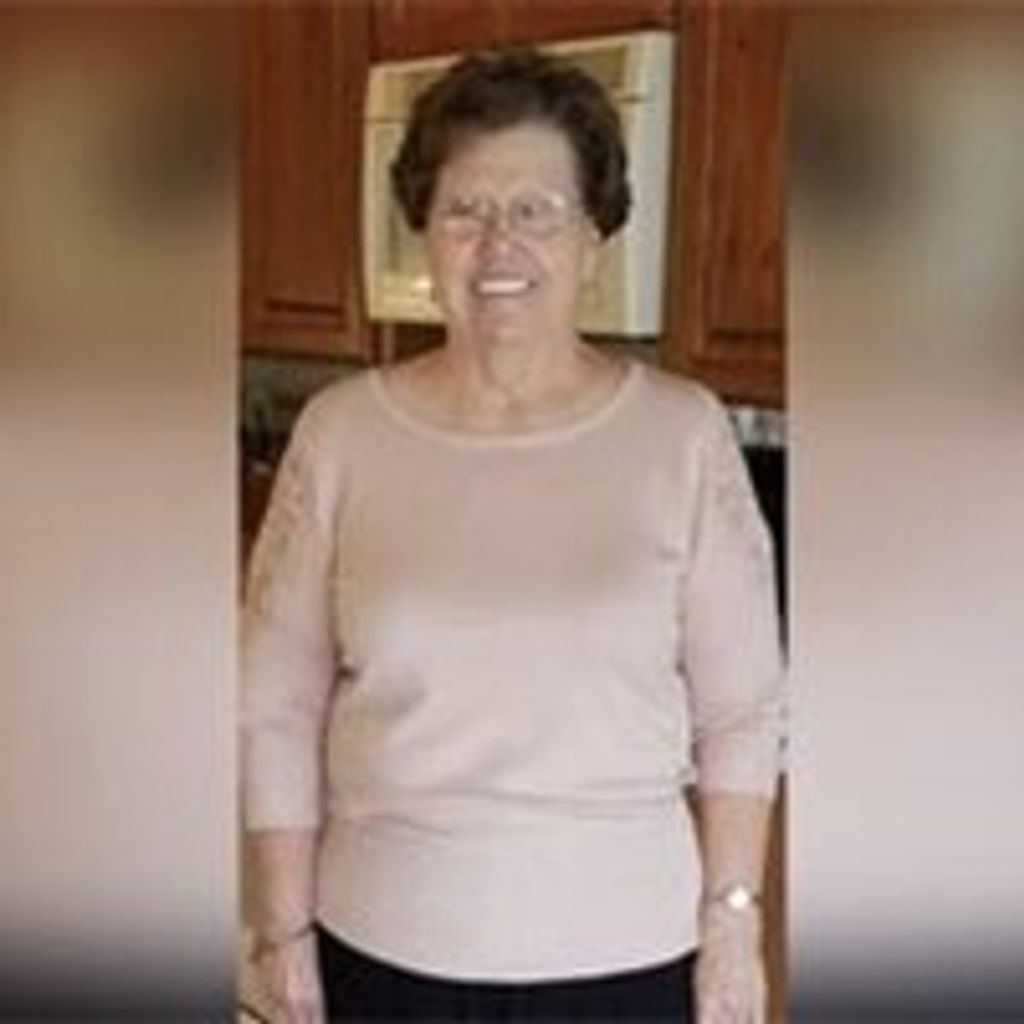 Elsie M Burke