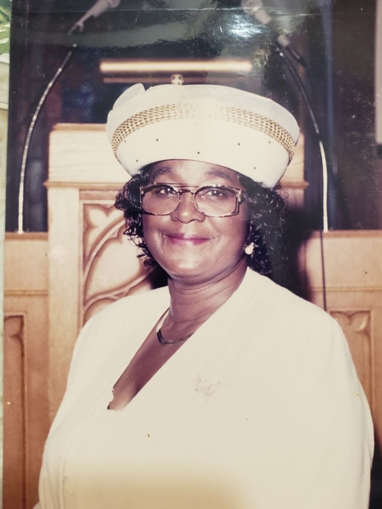 Mrs. Elizabeth Bennett Alston Profile Photo