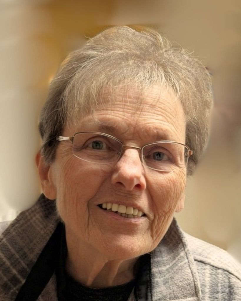 Carolyn Dawn Lewis Profile Photo