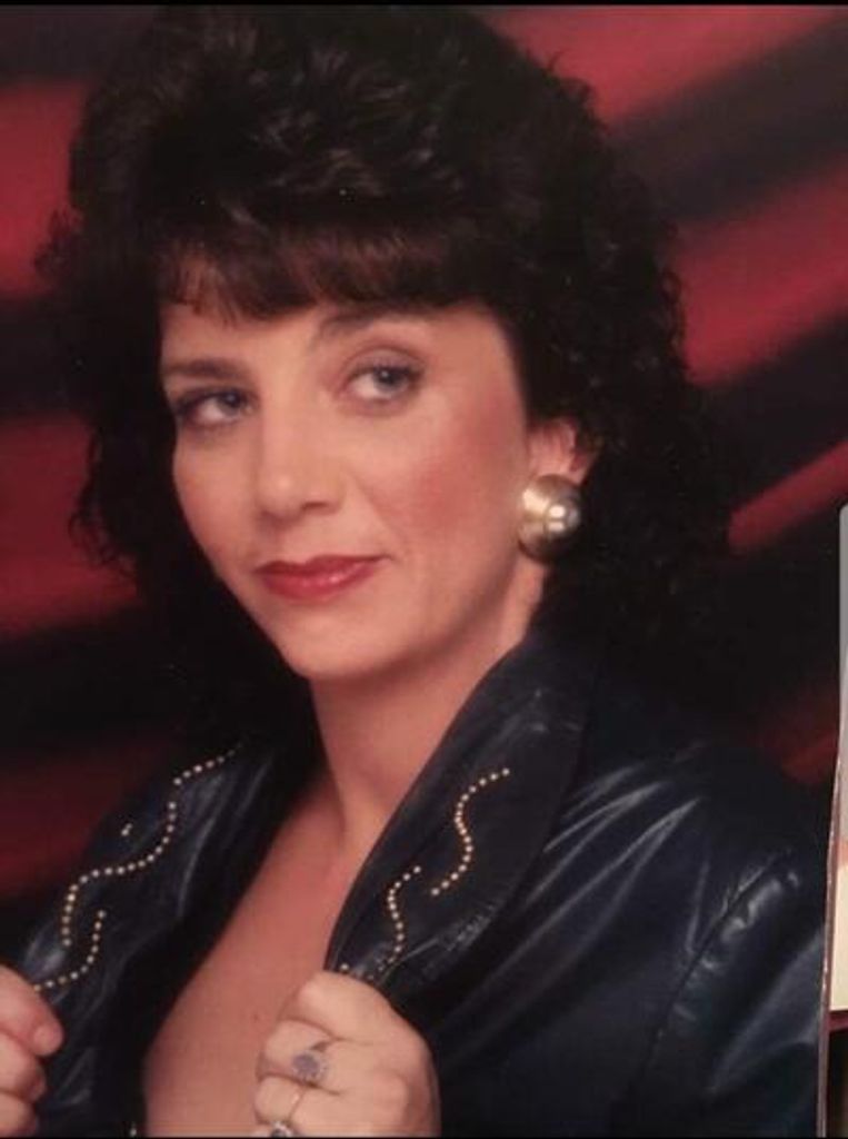 Doris Alfaro Profile Photo