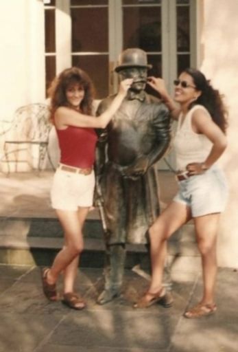 Cara  Elizabeth Parker Parulekar photo gallery thumbnail 1 of 5