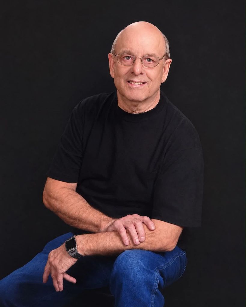Robert L. "Bob" Vander Weil Profile Photo