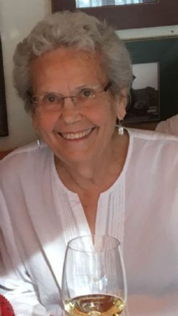 Earlene King