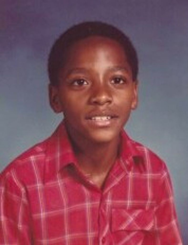 Patriquos Earle Profile Photo