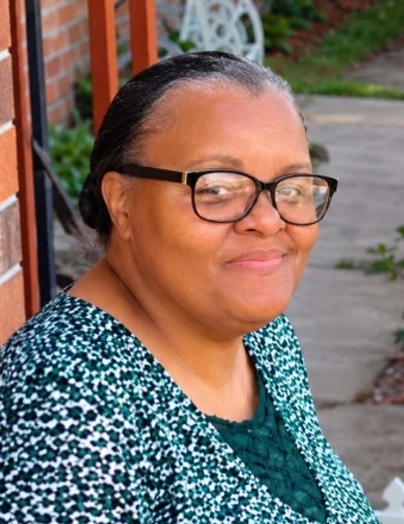 Robin Denise Burgess Profile Photo