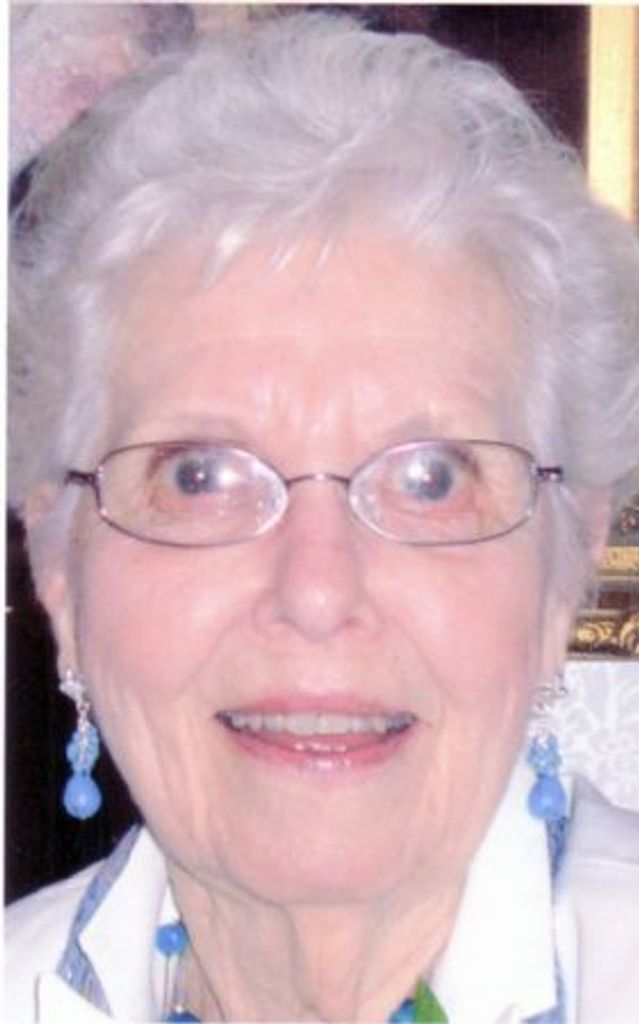 Joan E. (Mccarthy)  Lapan