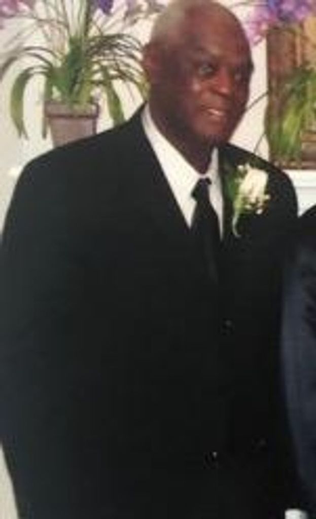 Johnny Howard Profile Photo