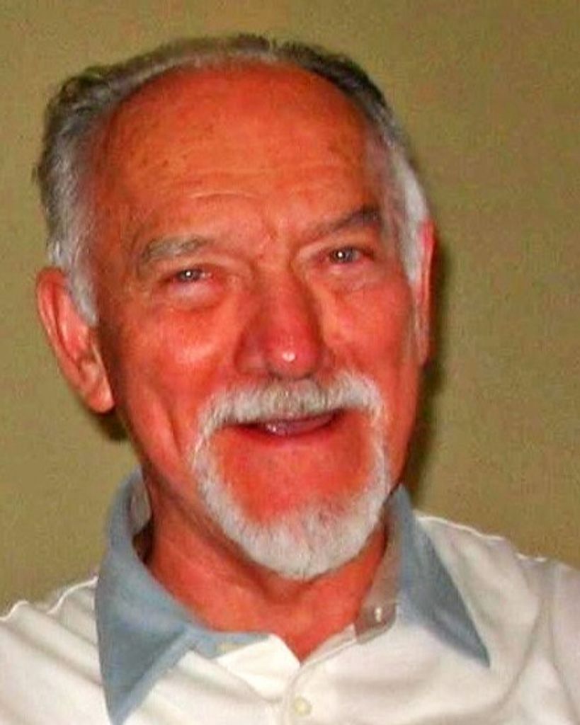Robert Wentworth Walker Profile Photo
