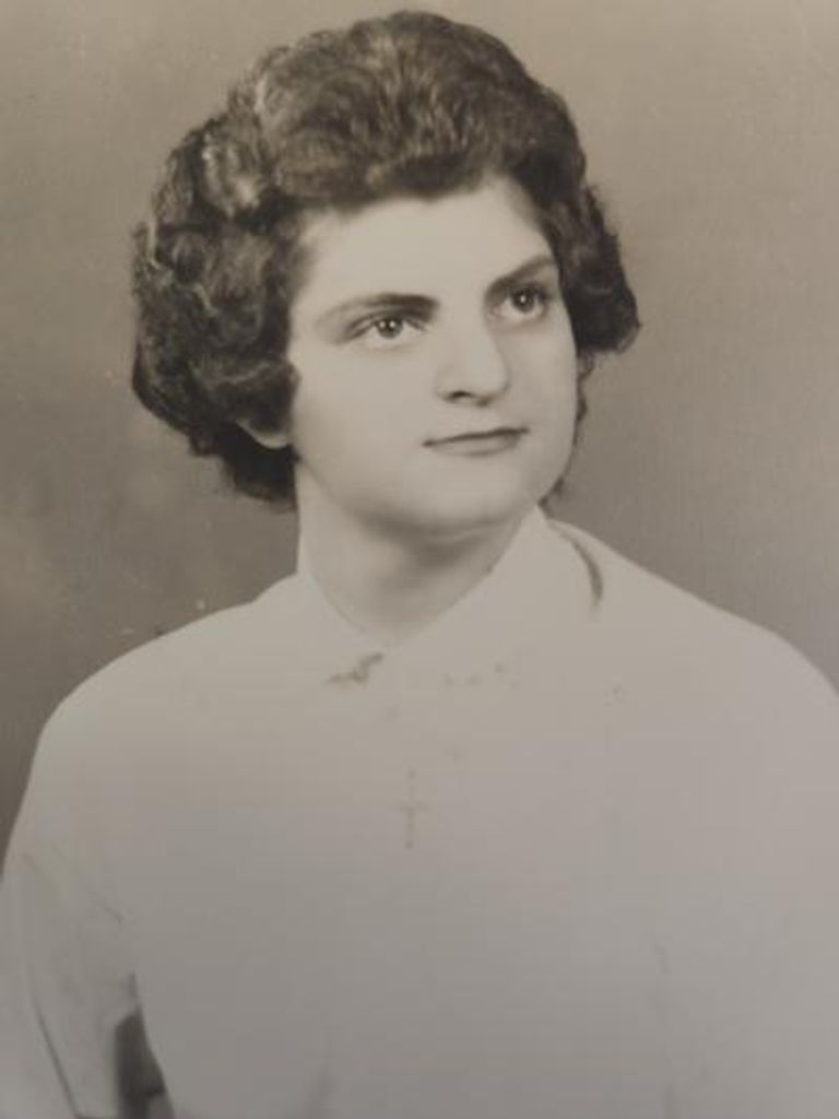 Louise D'Ambrosio Profile Photo