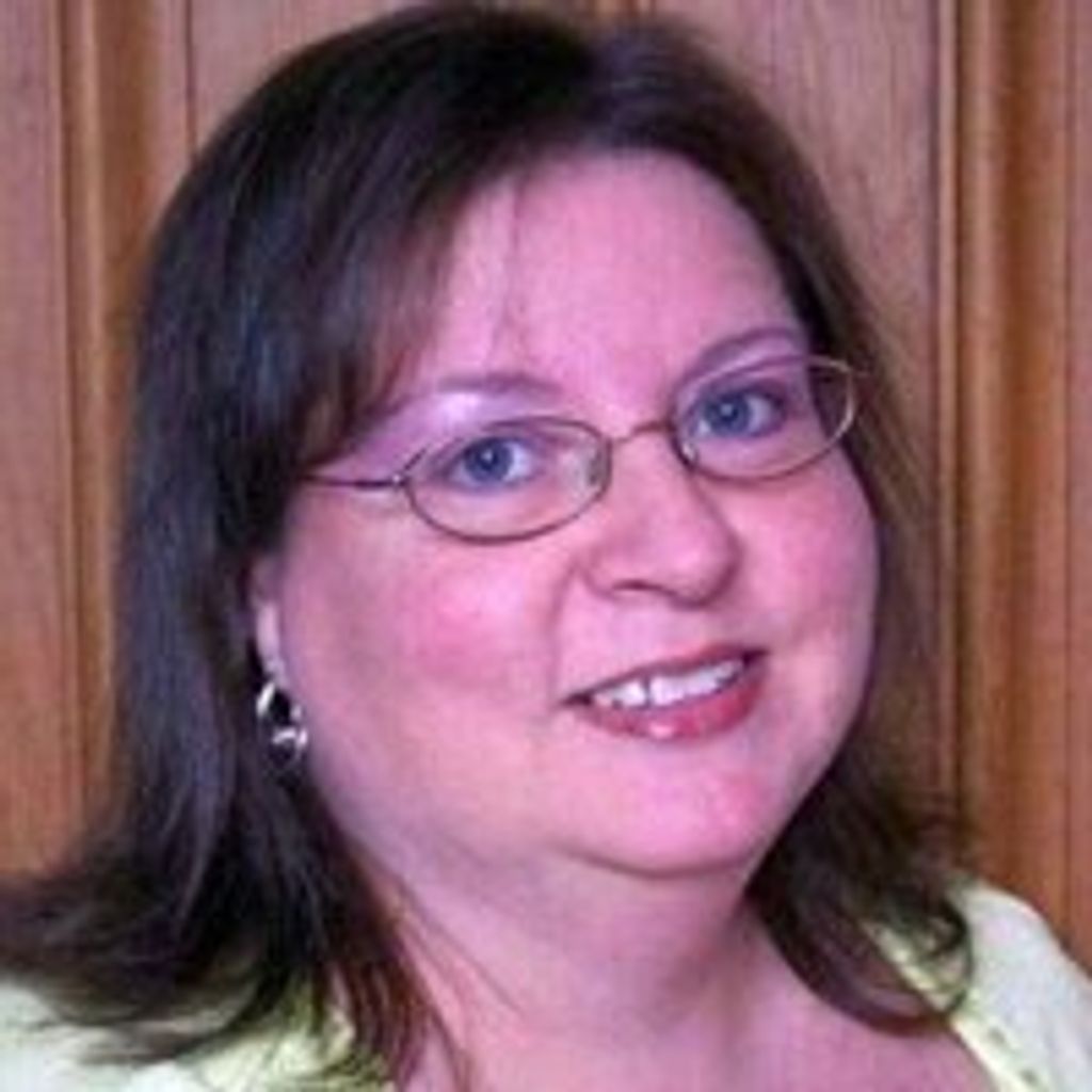 Suzanne Dore