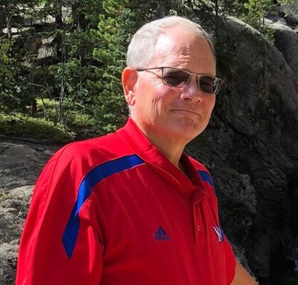 Michael Ray Best Profile Photo