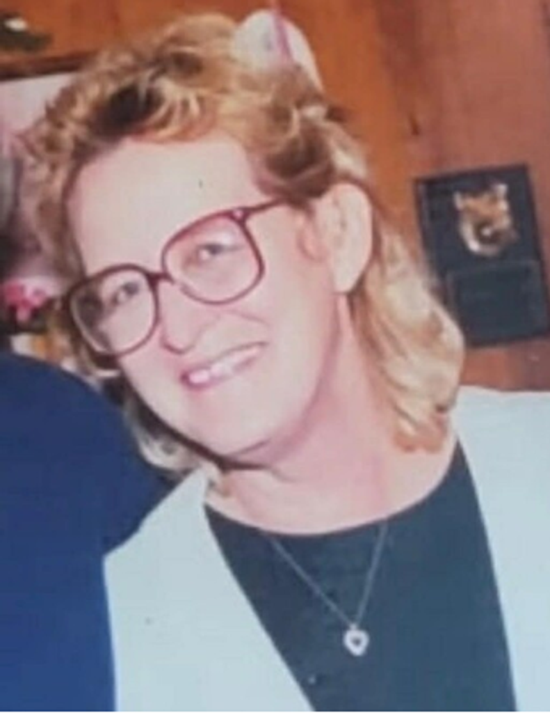Ms. Lynn Bartlett Profile Photo