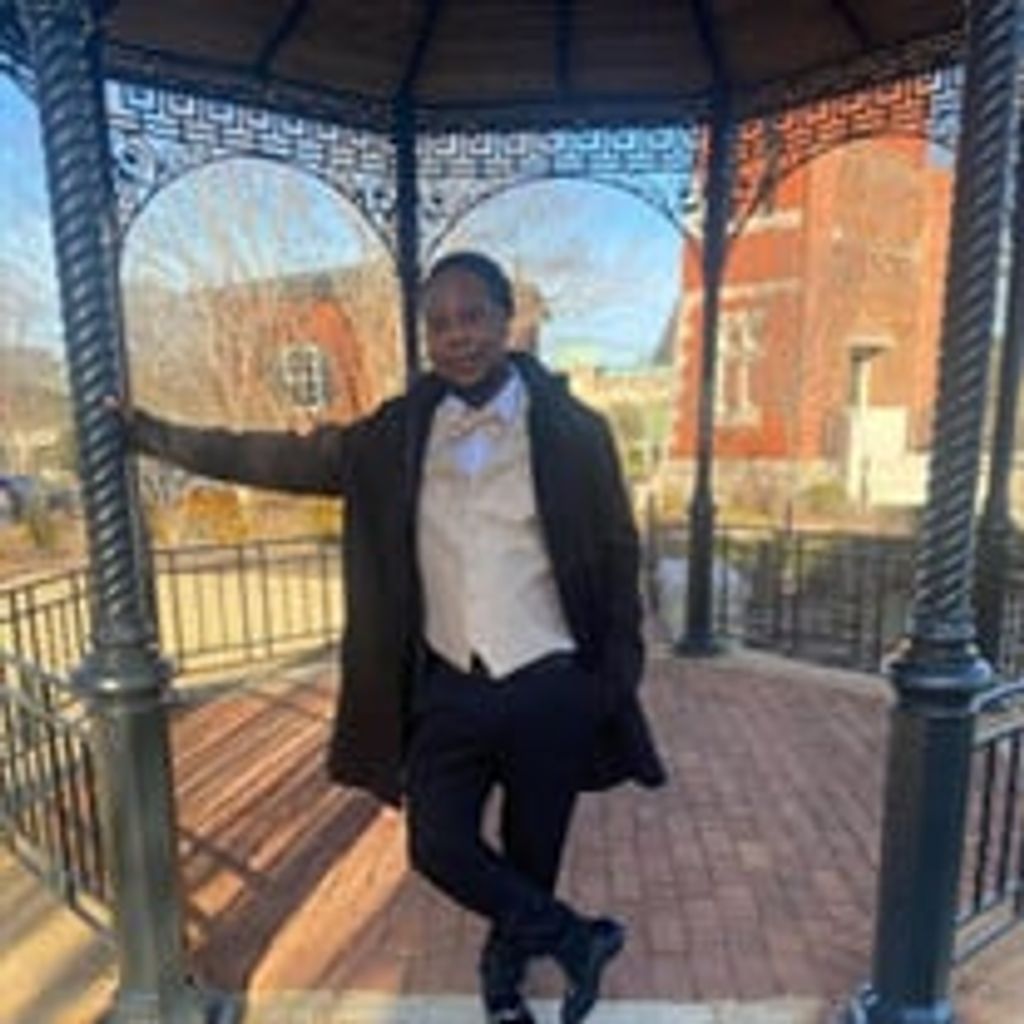 Mr.  De'Shawn  Jamal Outlaw