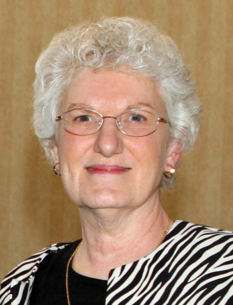 Charlene Dering
