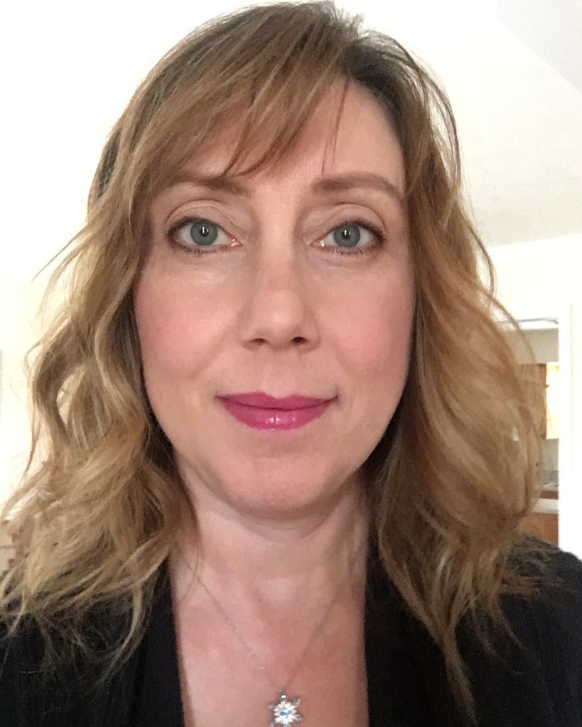 Angela Lynn Holland