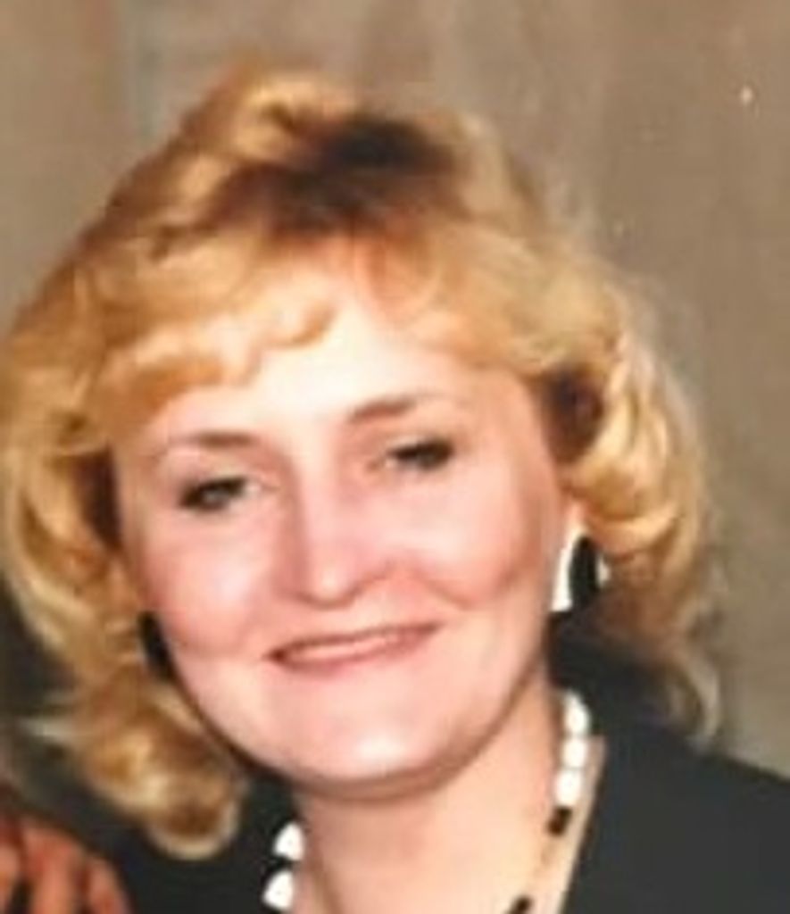 Linda Mae (Rozmus)  Menchaca