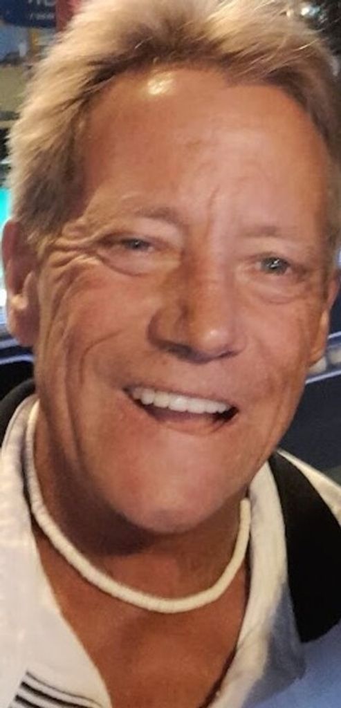 Michael Duane Molthop Profile Photo