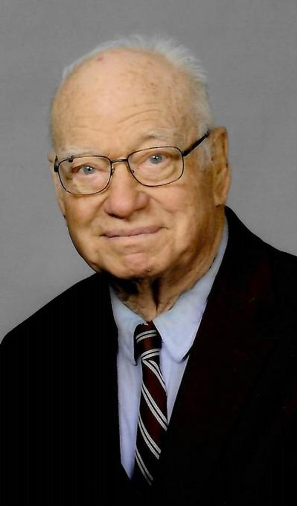 Harold L. Luebke Profile Photo