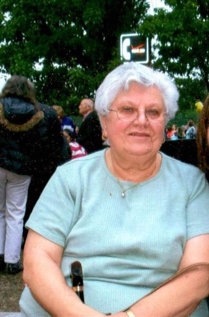 Elizabeth Schurick Profile Photo