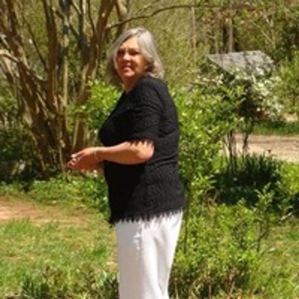 Linda Wade Profile Photo