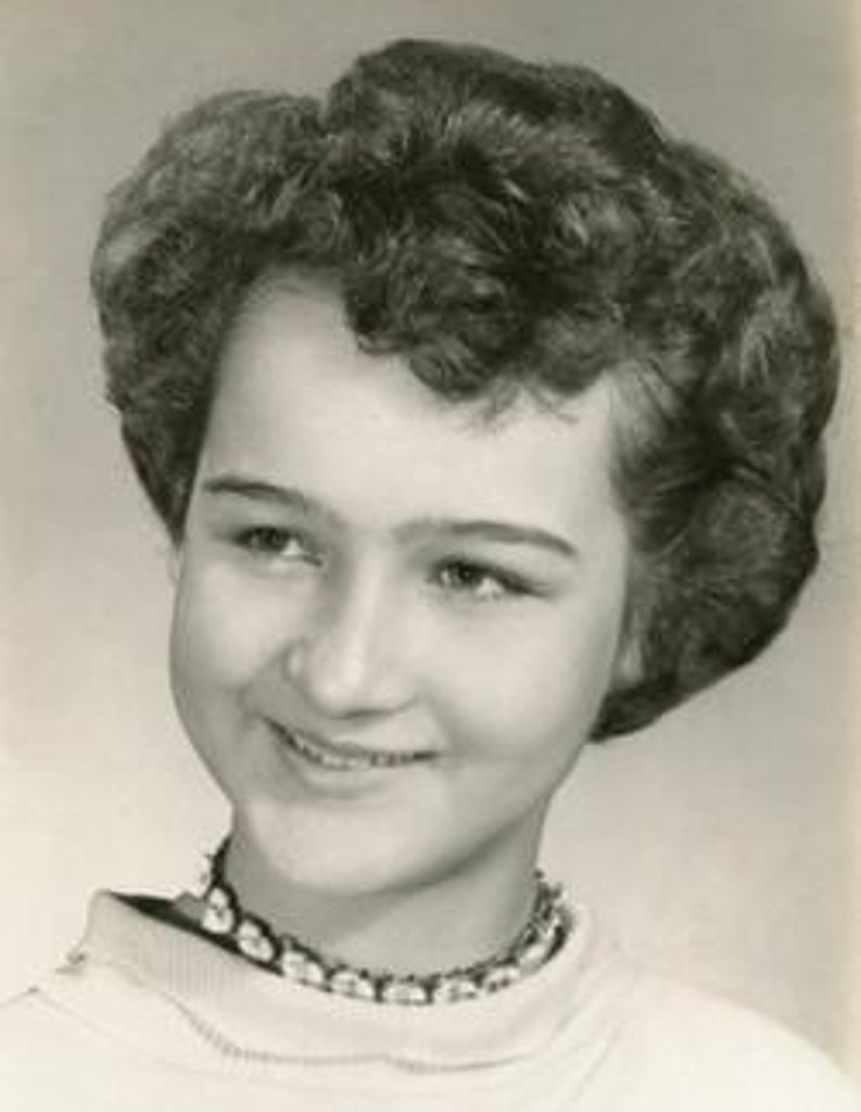 Carolyn Stapleton Profile Photo