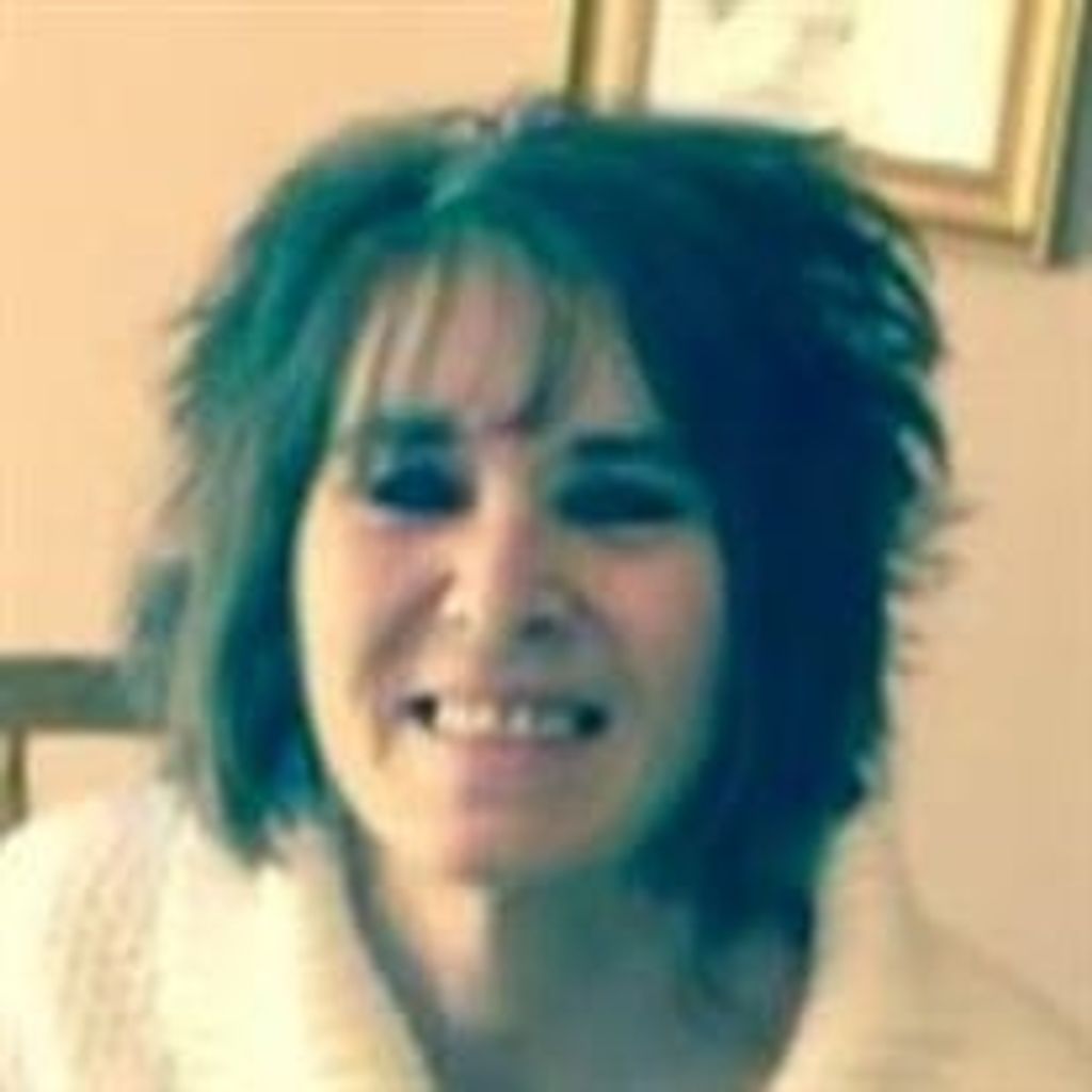 Mary Elizabeth Mills Profile Photo