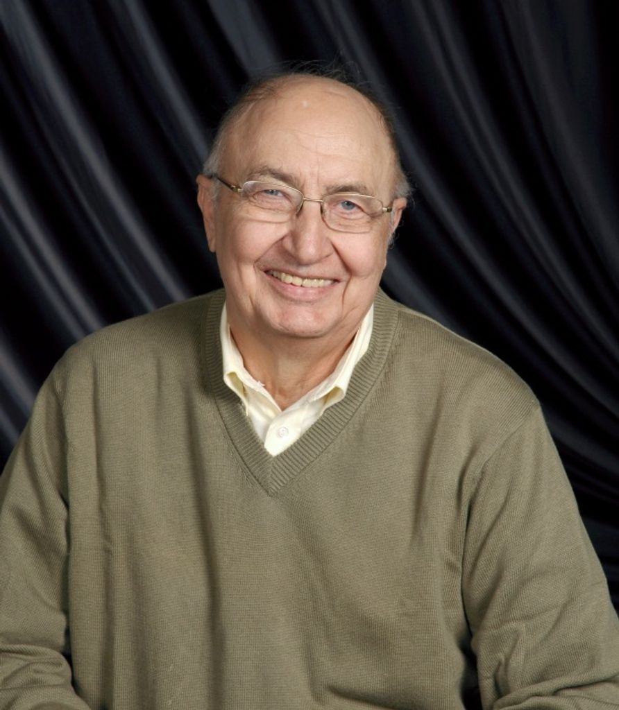 Robert L. Doering Profile Photo