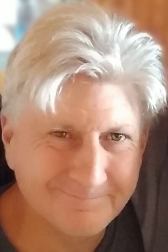 Eddie Wayne Hilliard