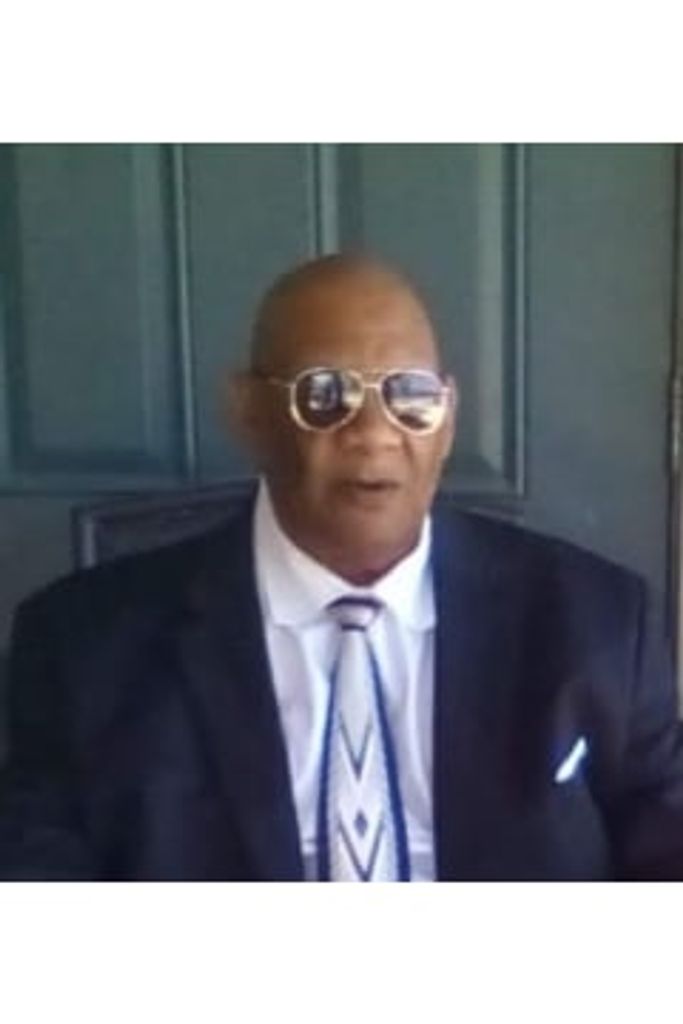 Mr. Robert  C. Edwards
