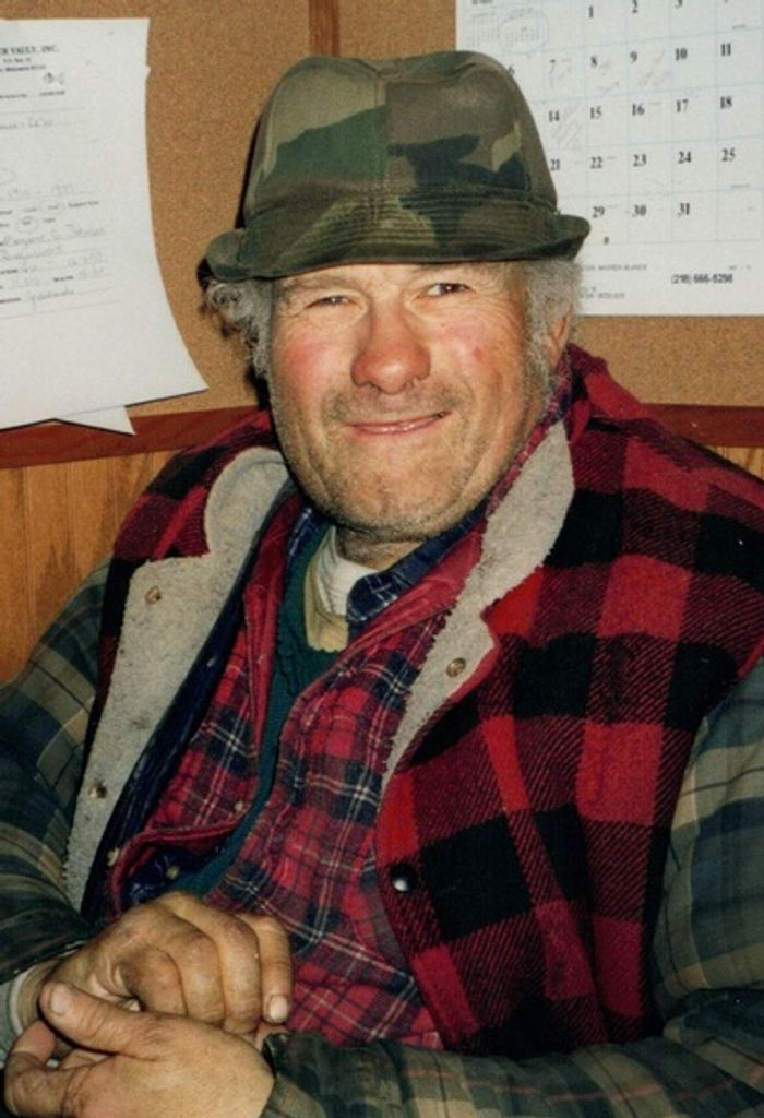 Lyle Raymond Vezina Profile Photo