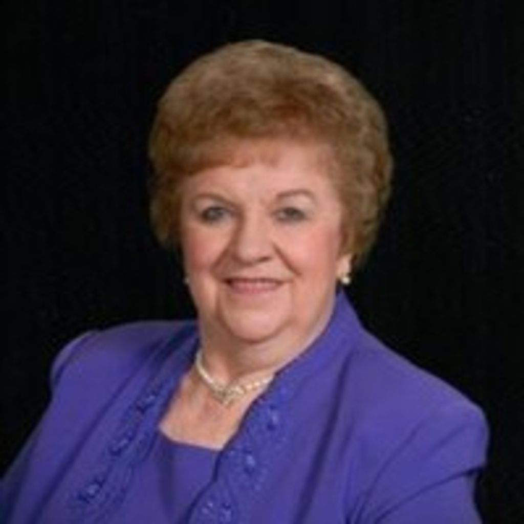 Esther R Goettemoeller