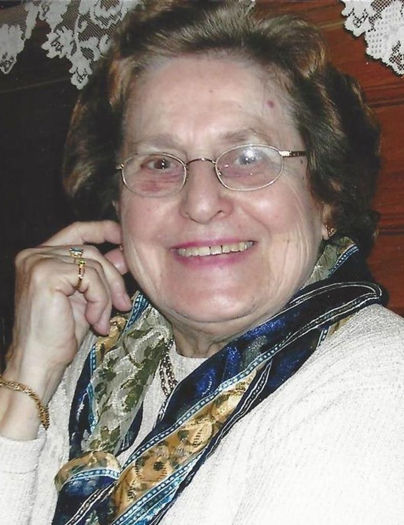 Gilda (Mascucchini)  Capece