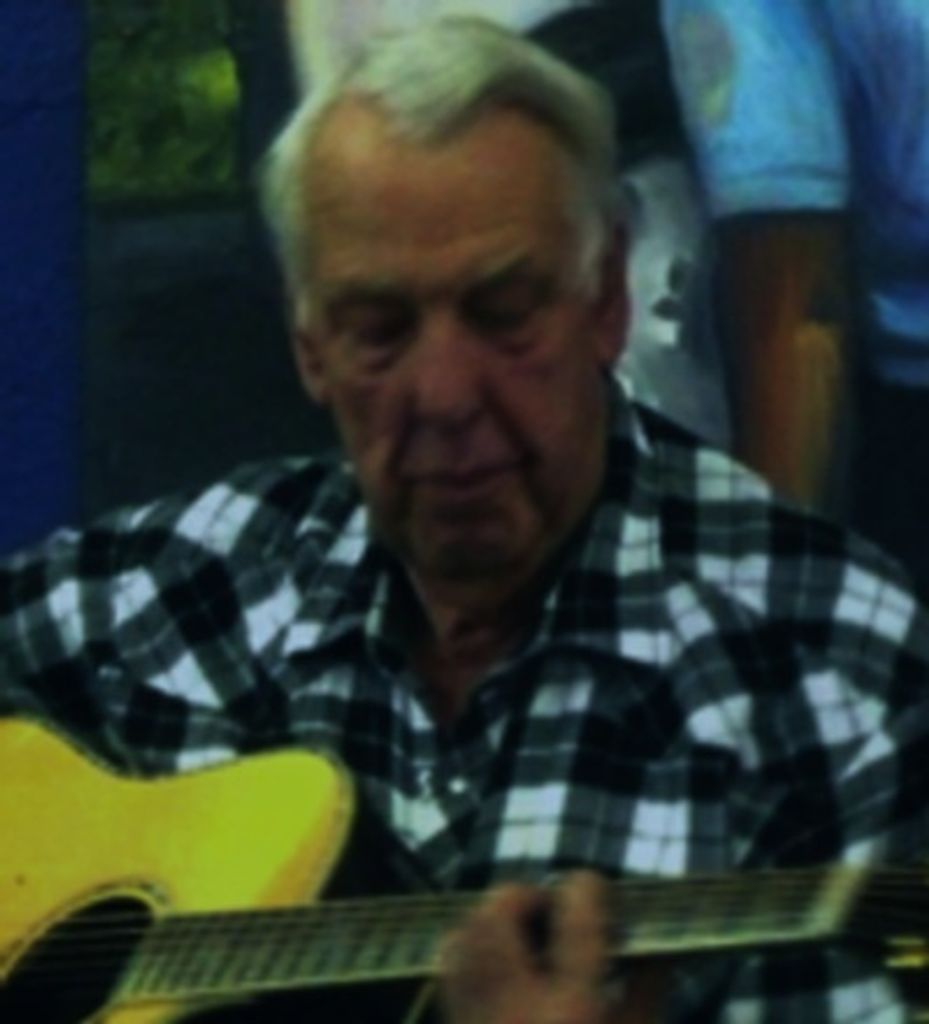 Maynard B Dahl Profile Photo