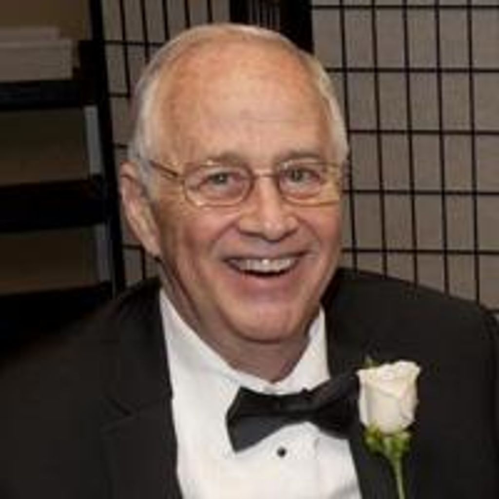 Kenneth Lee "Ken" Munday