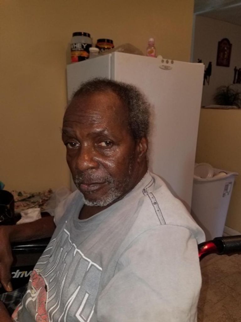 Robert Lee Thomas Profile Photo