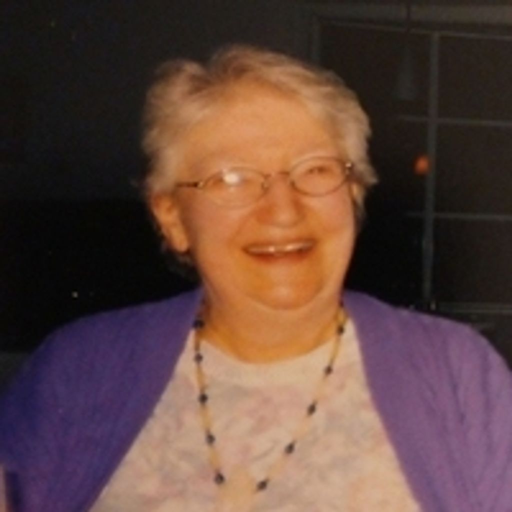 Estelle M. Dussault Profile Photo