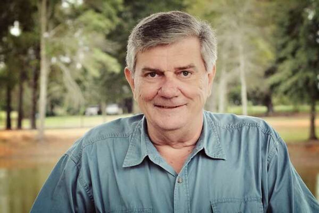 Lloyd Bowman Russell Profile Photo