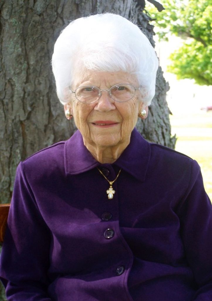 Elizabeth "Betty" J. Washburn