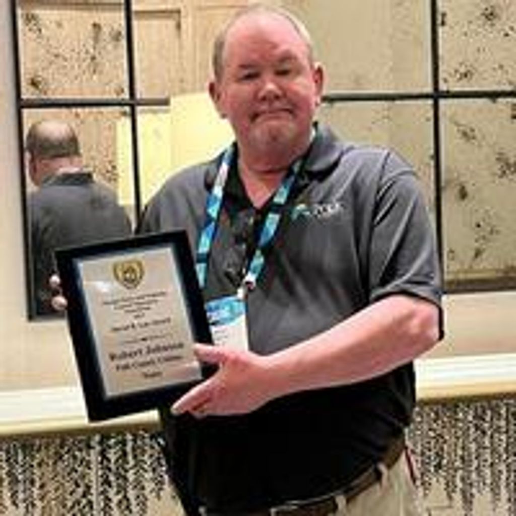 Robert Lee Johnson Profile Photo