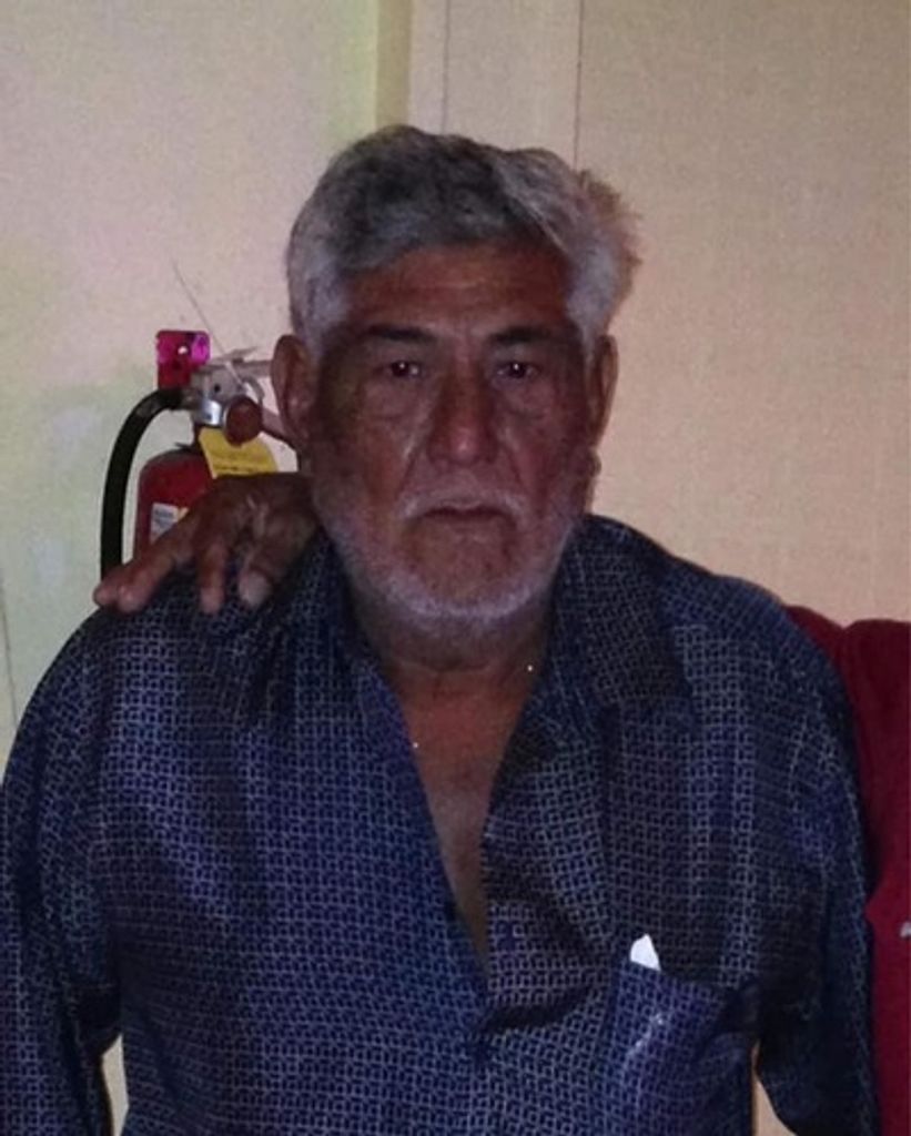 Efrain Martinez Profile Photo