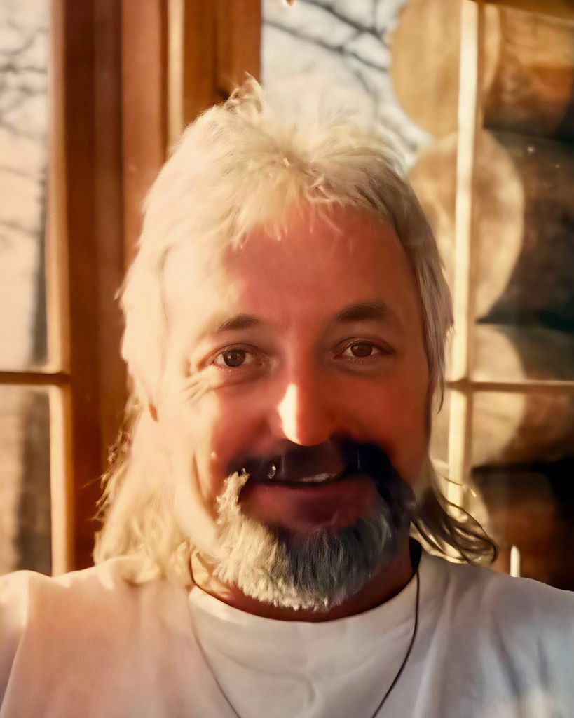 Wayne Light Profile Photo