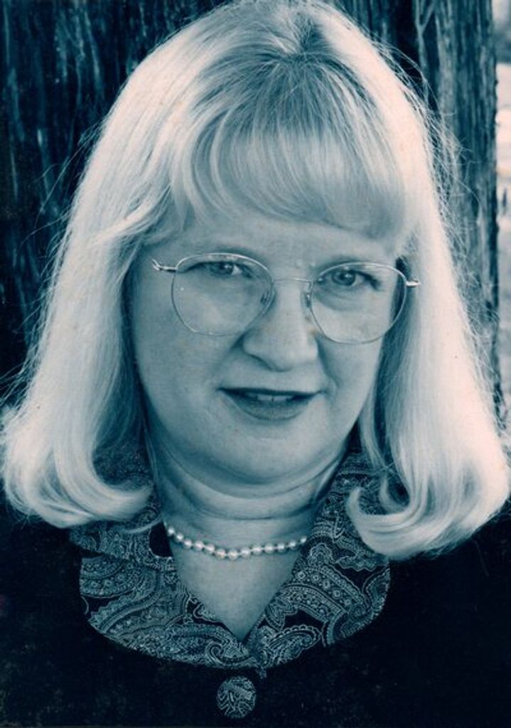 Deborah Robertson